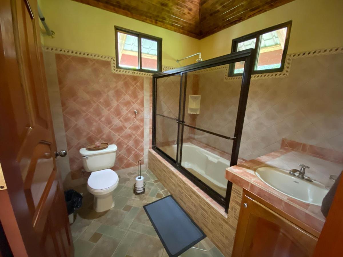 Bahia Ballena Rooms Uvita Kültér fotó