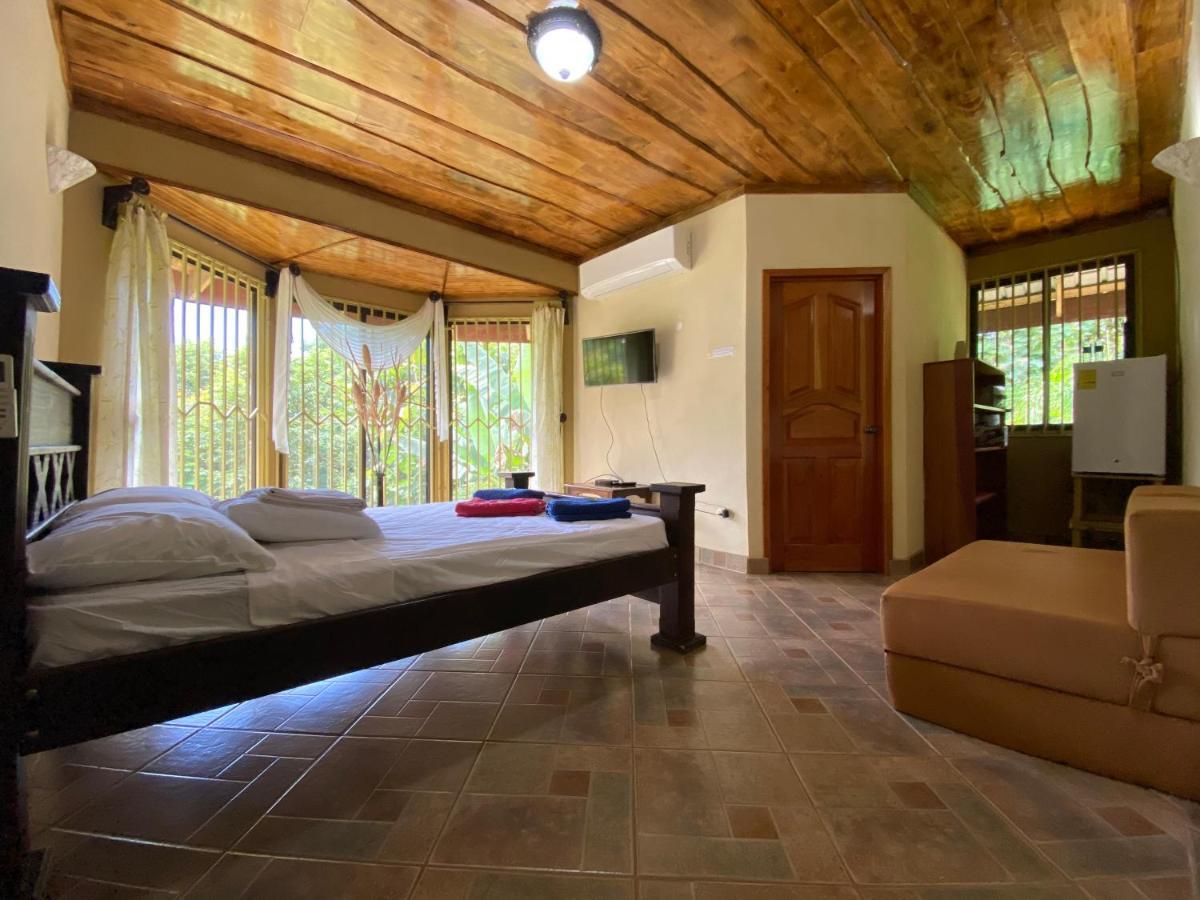 Bahia Ballena Rooms Uvita Kültér fotó