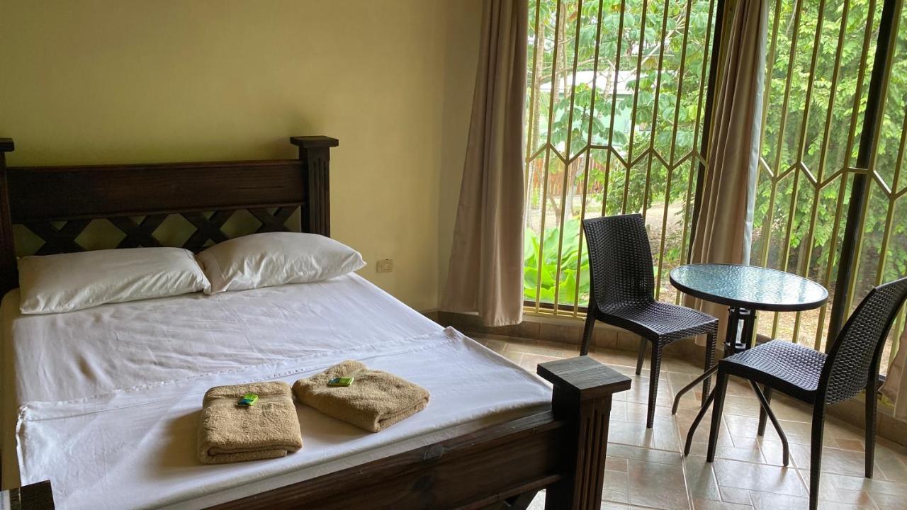 Bahia Ballena Rooms Uvita Kültér fotó